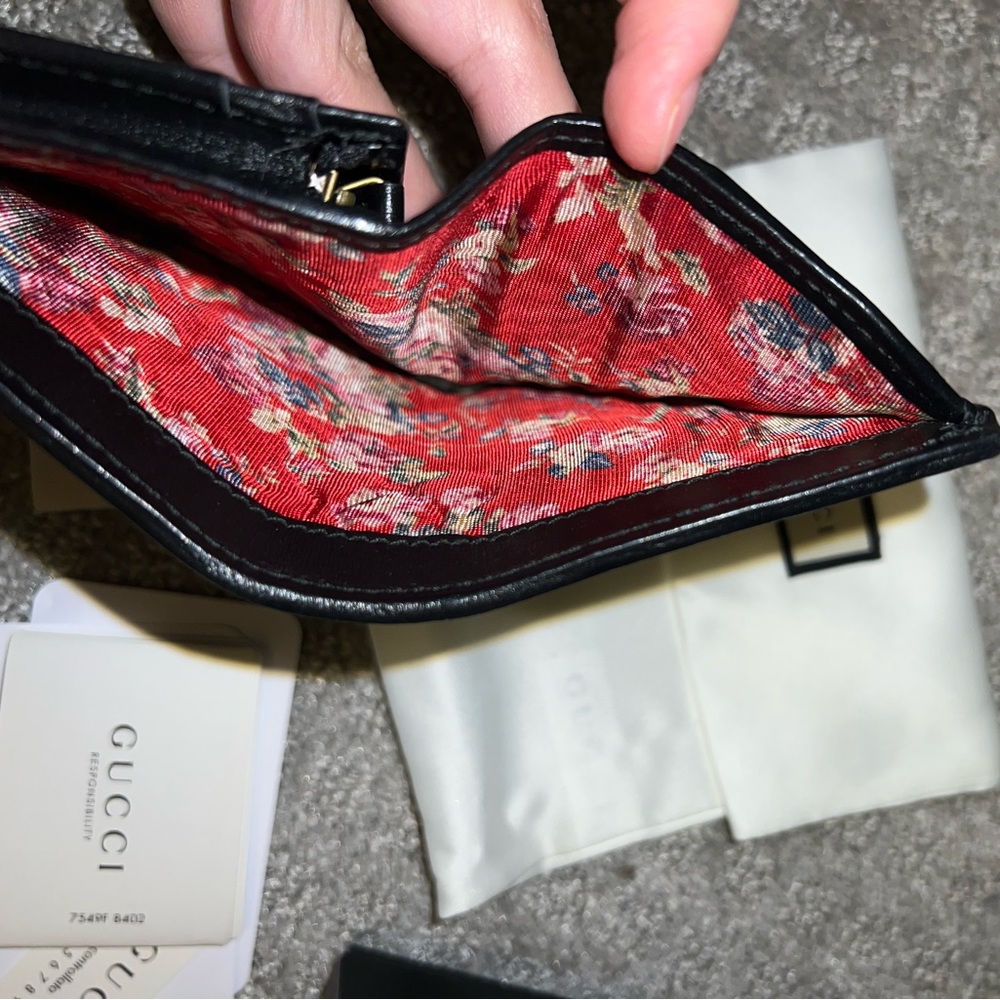 Gucci Wallet - Picture 4 of 5